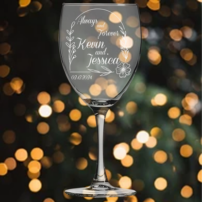 10.5oz Wine Glass - Bride and Groom